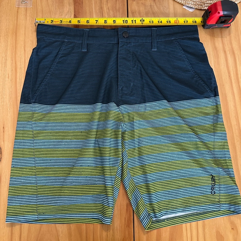 Oakley Hybrid Stretch Shorts - SZ34